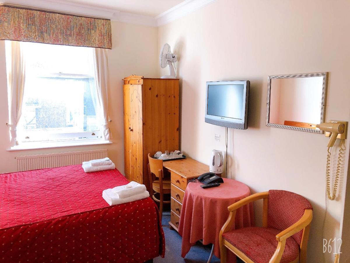 The Brompton Hotel Лондон Экстерьер фото