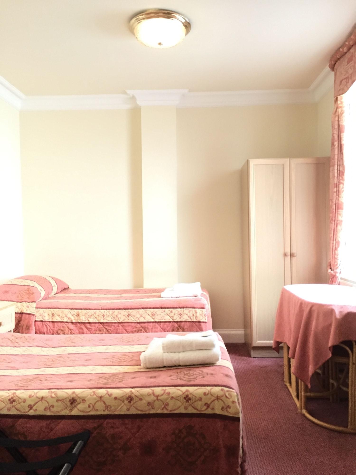 The Brompton Hotel Лондон Экстерьер фото