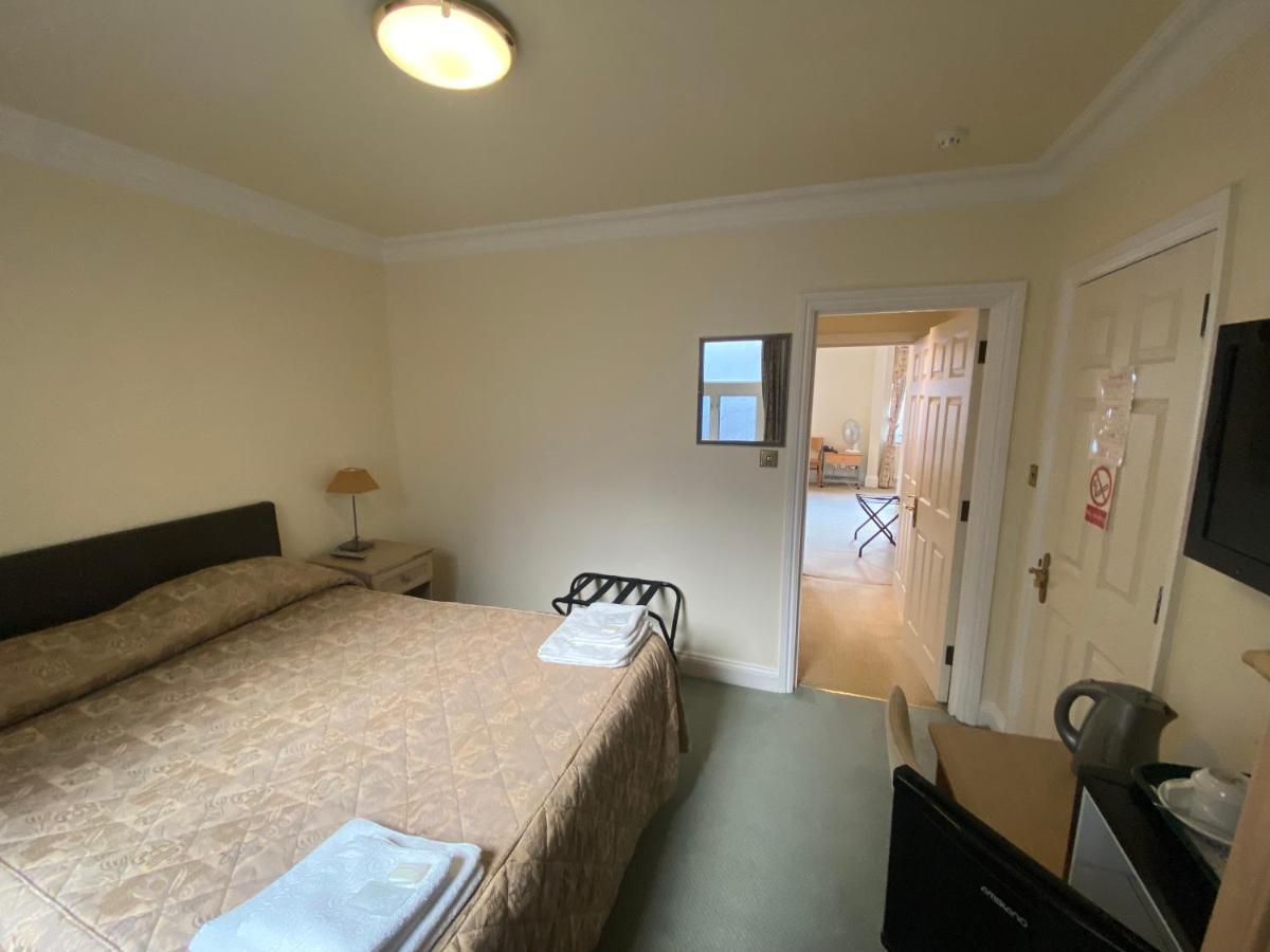 The Brompton Hotel Лондон Экстерьер фото