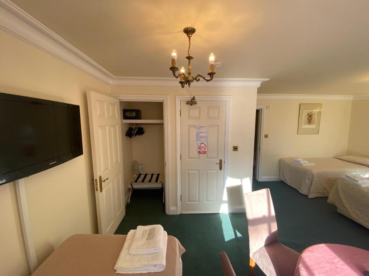 The Brompton Hotel Лондон Экстерьер фото