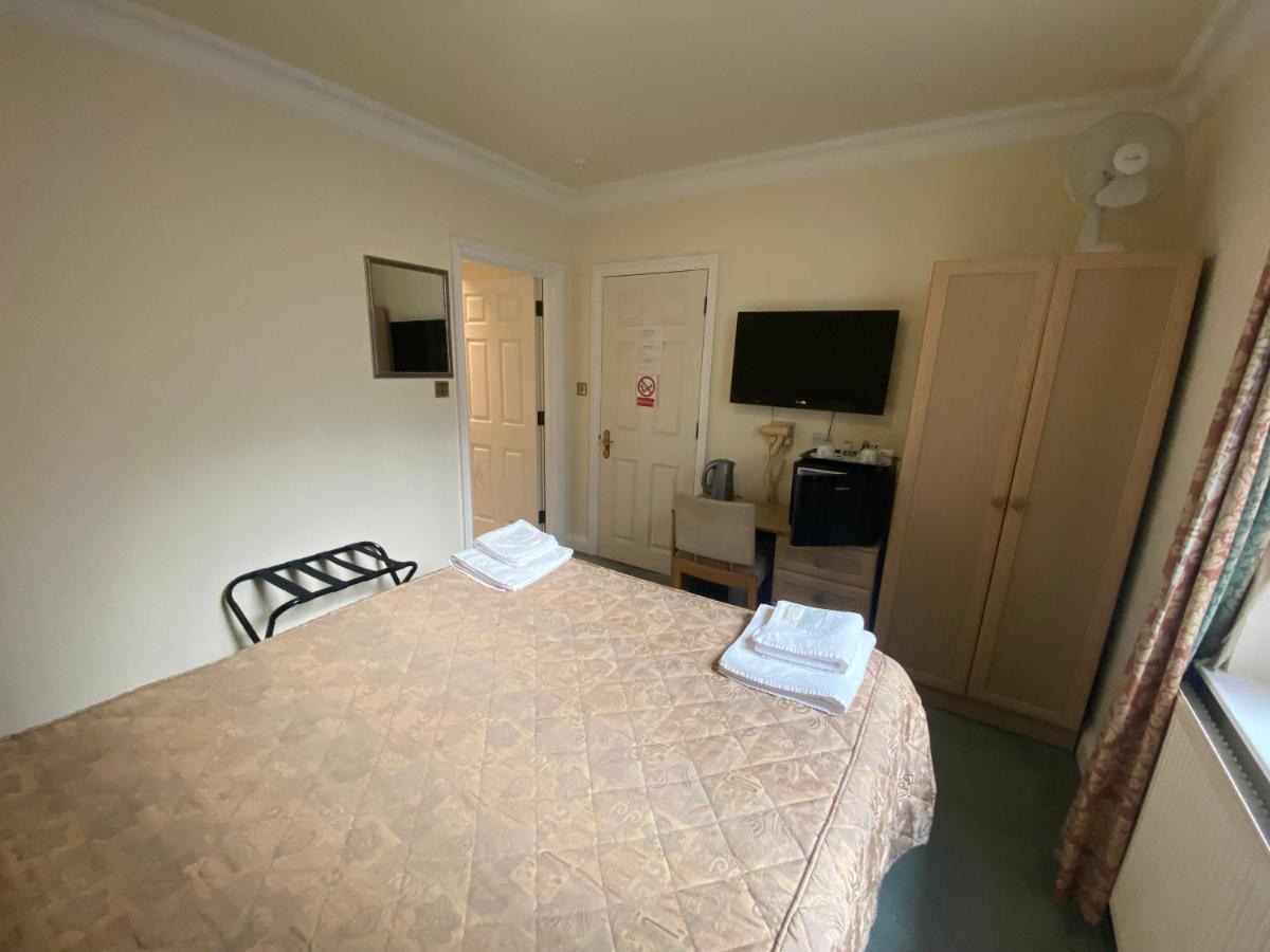 The Brompton Hotel Лондон Экстерьер фото
