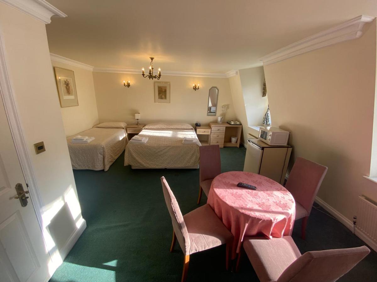 The Brompton Hotel Лондон Экстерьер фото