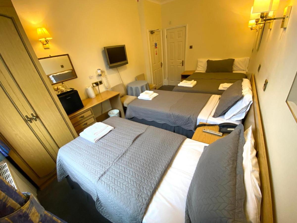 The Brompton Hotel Лондон Экстерьер фото