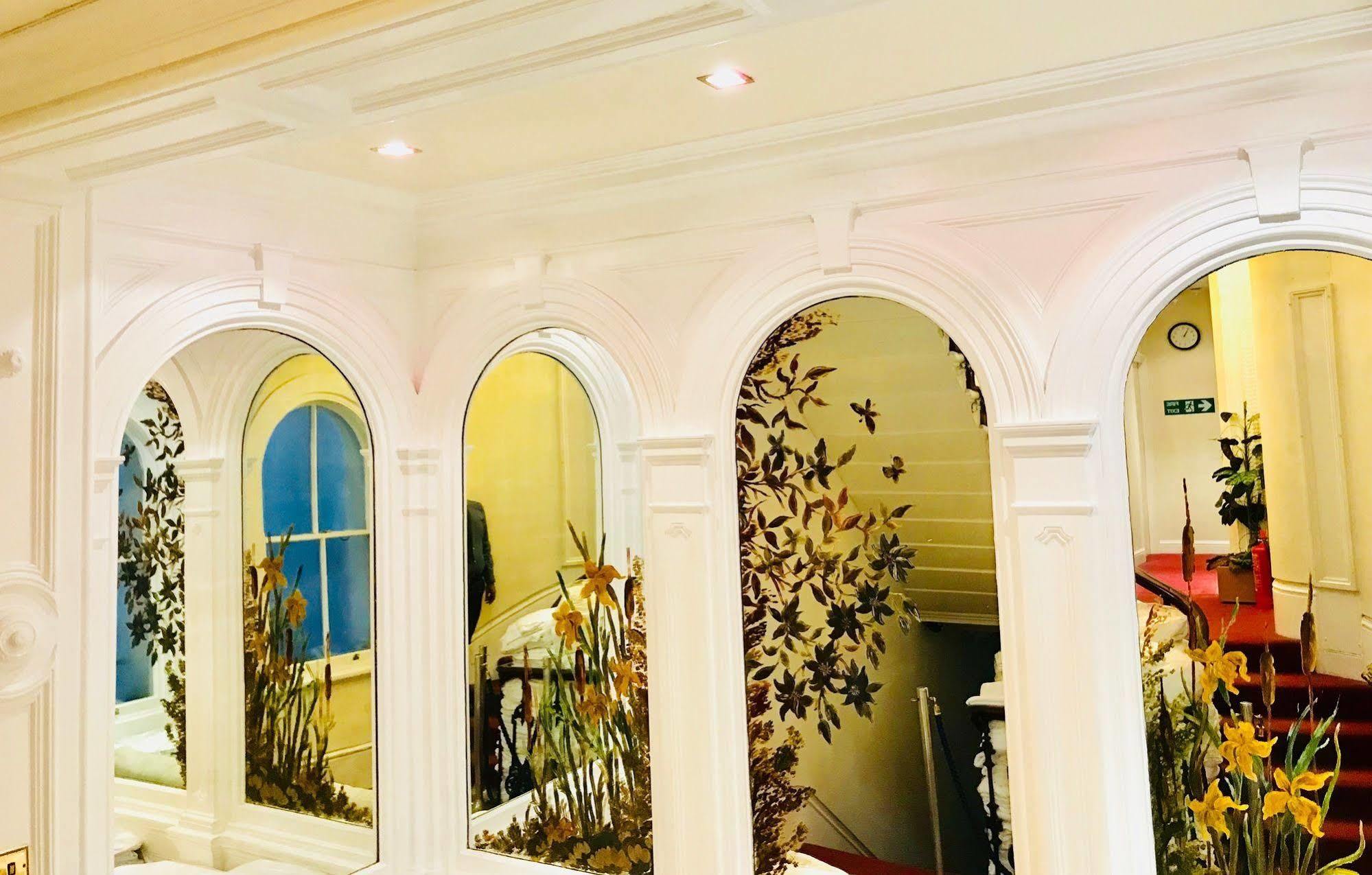The Brompton Hotel Лондон Экстерьер фото